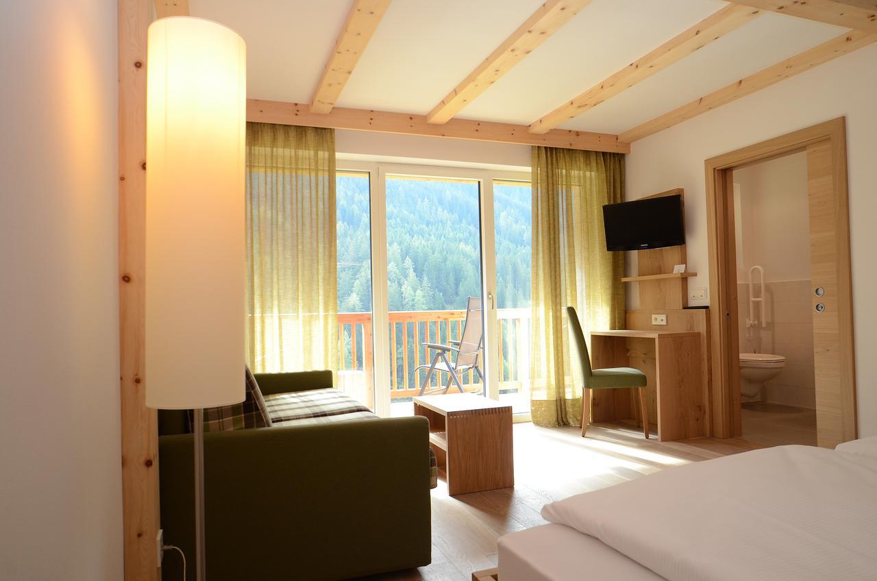 Gasthof Edelweiss ตีเรส ภายนอก รูปภาพ